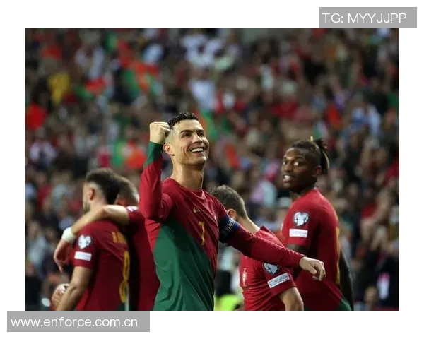 葡萄牙主帅回应C罗观战问题称此举不尊重球员应停止讨论