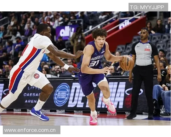 克尼佩尔称赞球队配合默契49个进球中39次助攻展现团队篮球魅力