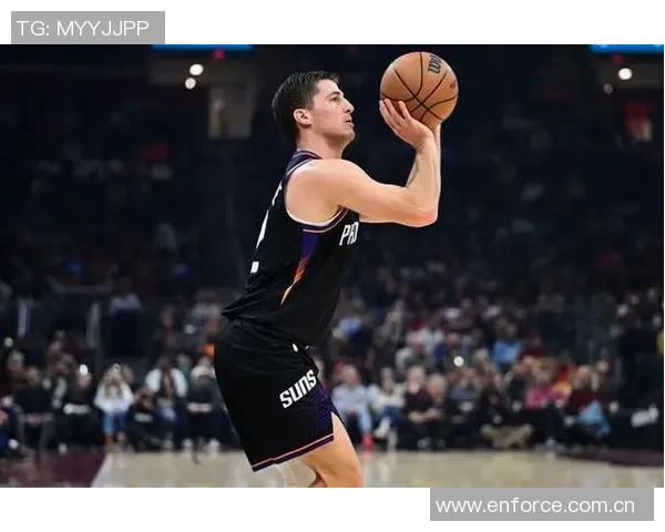 罗伊斯奥尼尔谈球队磨合与新赛季三分球战术调整