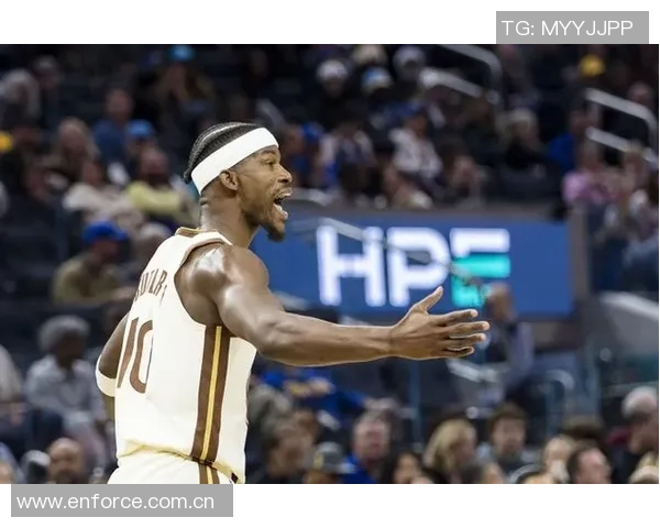 巴特勒半场表现抢眼独自发力16分4板3助力助球队争胜