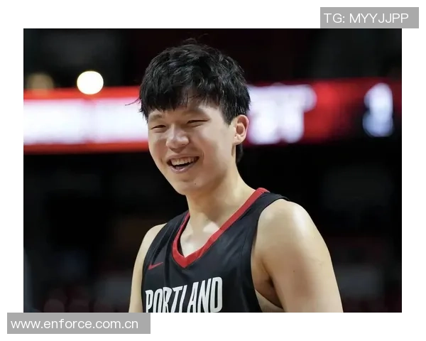 开拓者下放杨瀚森为其提供个性化训练与指导以助成长